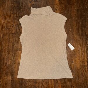 😍 Banana Republic turtleneck sleeveless top